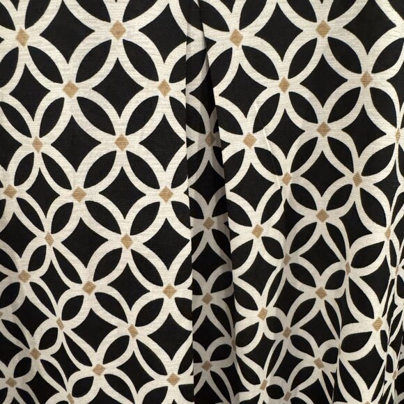 Honeyme "Gabby" Fits 2xl Black with Cream & Tan Design 3/4 Length Sleeves EUC - Picture 5 of 6